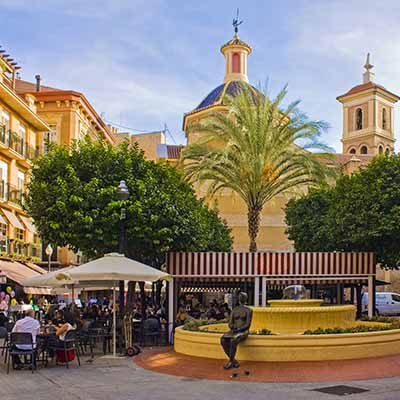 PLAZA DE LAS FLORES - Un lugar de obligada visita, un sitio con encanto, en el top de las plazas más bellas de Murcia para tomar riquísimas tapas en buen ambiente
